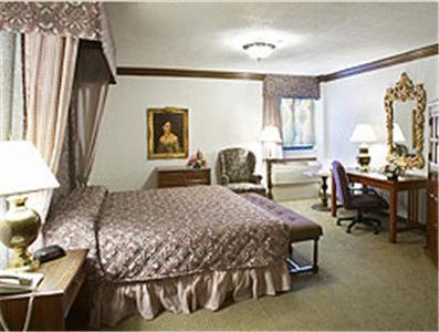 The Lodge Hotel And Conference Center Беттендорф Номер фото